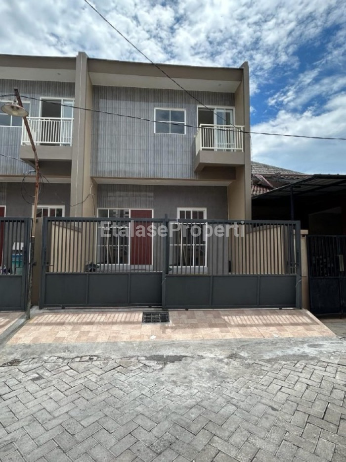 Foto properti Rumah Baru Mulyosari Utara 1