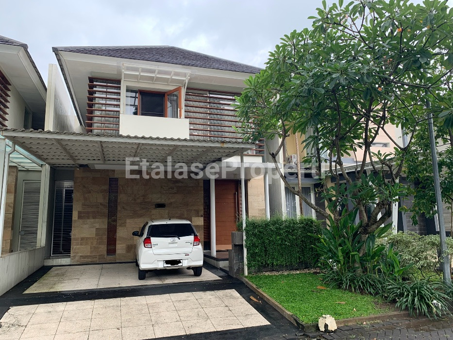 Foto properti Jual Rumah Somerset Citraland Siap Huni 1