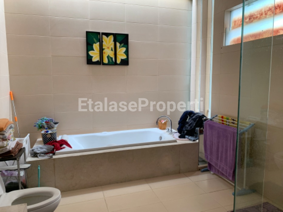 Foto properti Jual Rumah Somerset Citraland Siap Huni 5