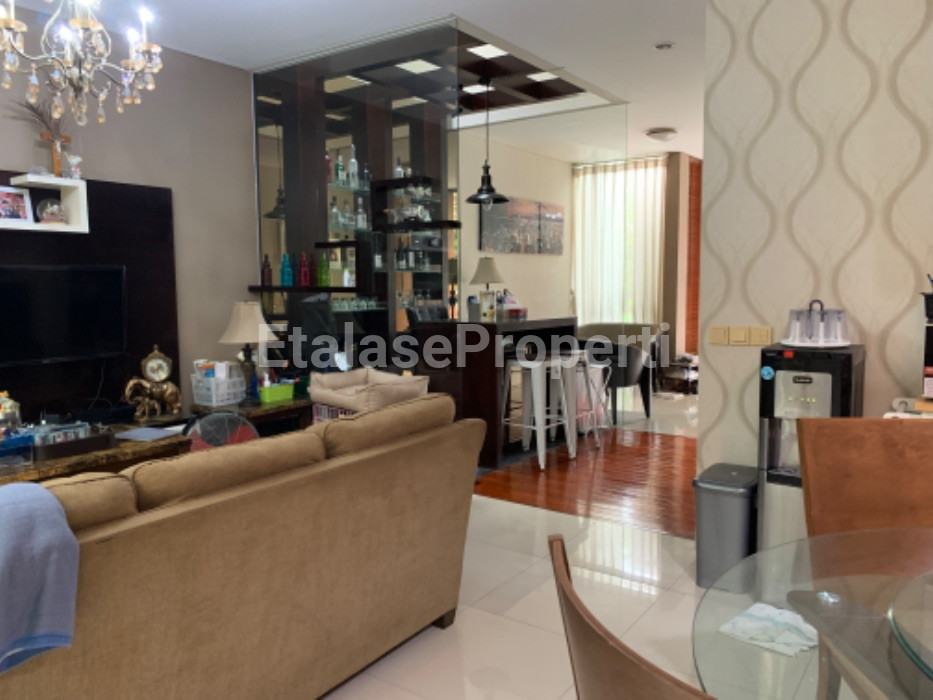 Foto properti Jual Rumah Somerset Citraland Siap Huni 6