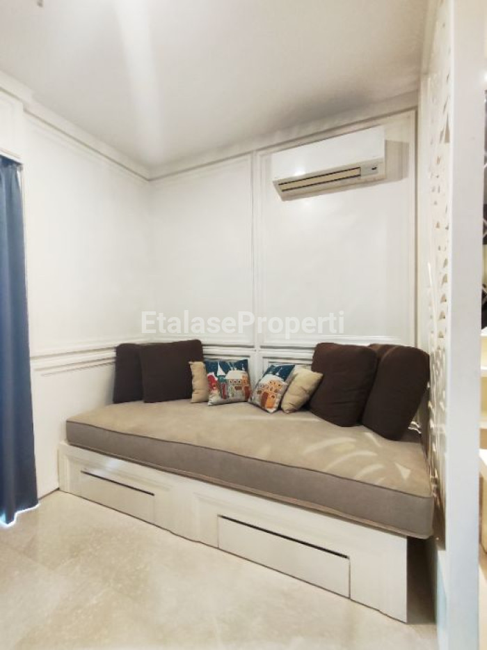 Foto properti Disewakan One Icon Residence 2BR Full Furnish Siap Huni! 2