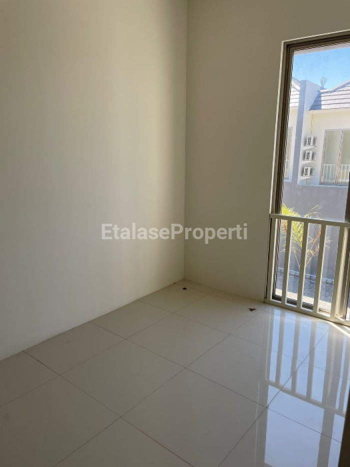 Foto properti Rumah Minimalis Siap Huni Kondisi Baru Gress, Di Greenland Residence Menganti. 3