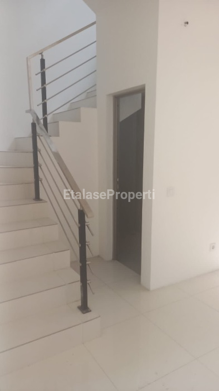 Foto properti Rumah Minimalis Siap Huni Kondisi Baru Gress, Di Greenland Residence Menganti. 9
