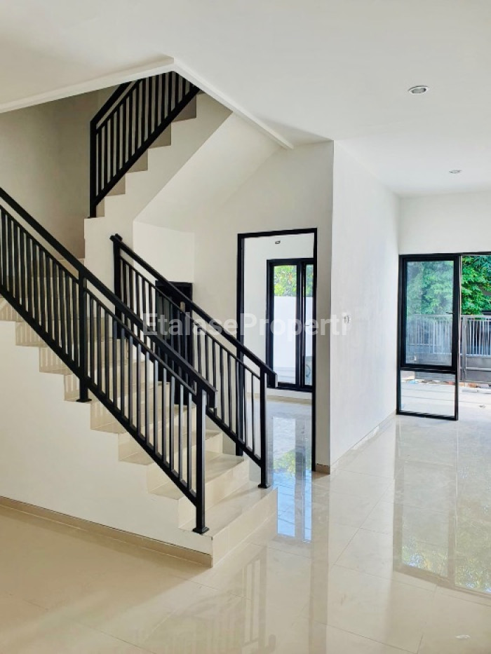 Foto properti Rumah Murah Surabaya Timur Kondisi Baru Minimalis, Nirwana Eksekutif. 1