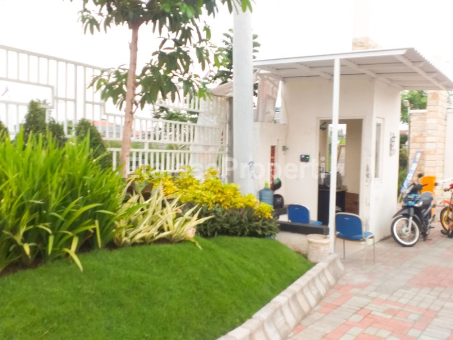 Foto properti ( PRIMARY ) DIJUAL RUMAH 2 LANTAI GREENLAKE WONOREJO TAHAP 5 8