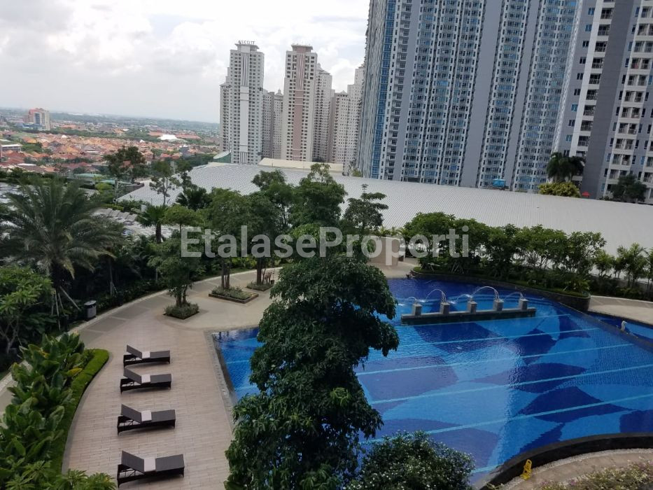 Foto properti Apartemen La Riz Mansion Furnished Lengkap Siap Huni View POOL & City Pakuwon Mall Surabaya Barat 3