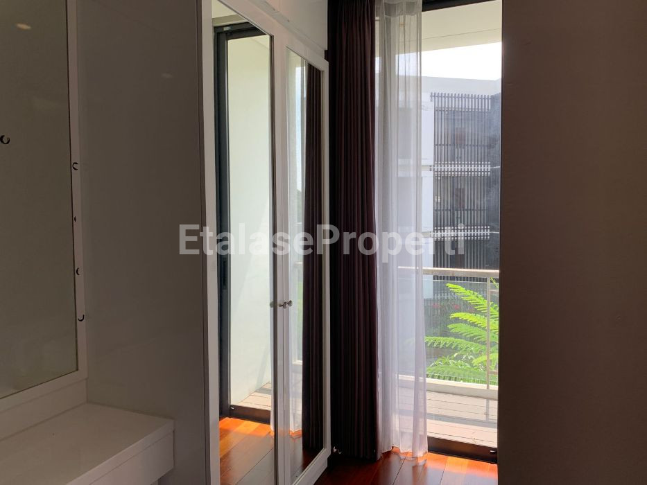 Foto properti Jual Apartment Rosebay Graha Family 9