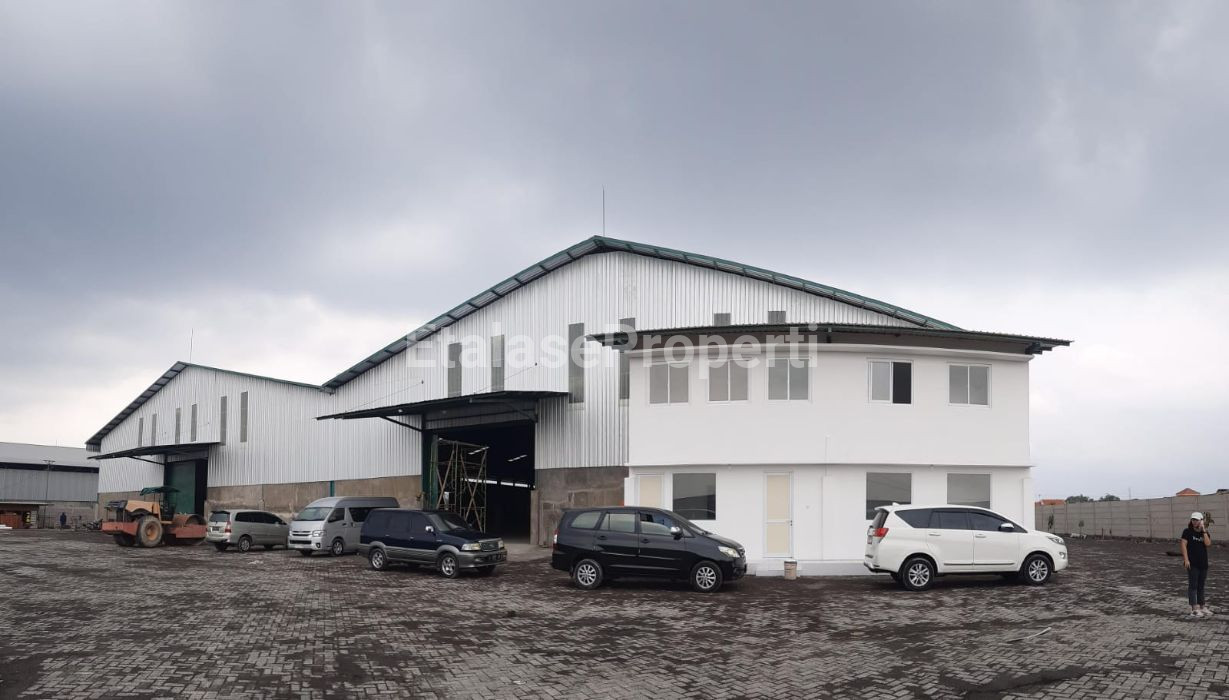 Foto properti Disewakan Gudang Uapikkk Di Prambangan Gresik 1