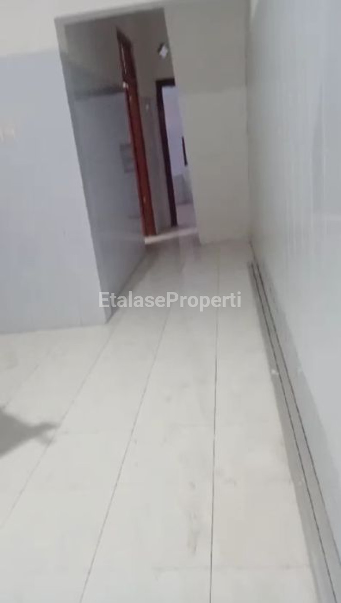 Foto properti Dijual Rumah Tengah Kota 1