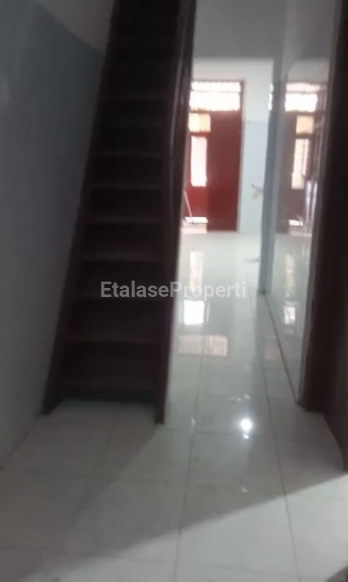 Foto properti Dijual Rumah Tengah Kota 3