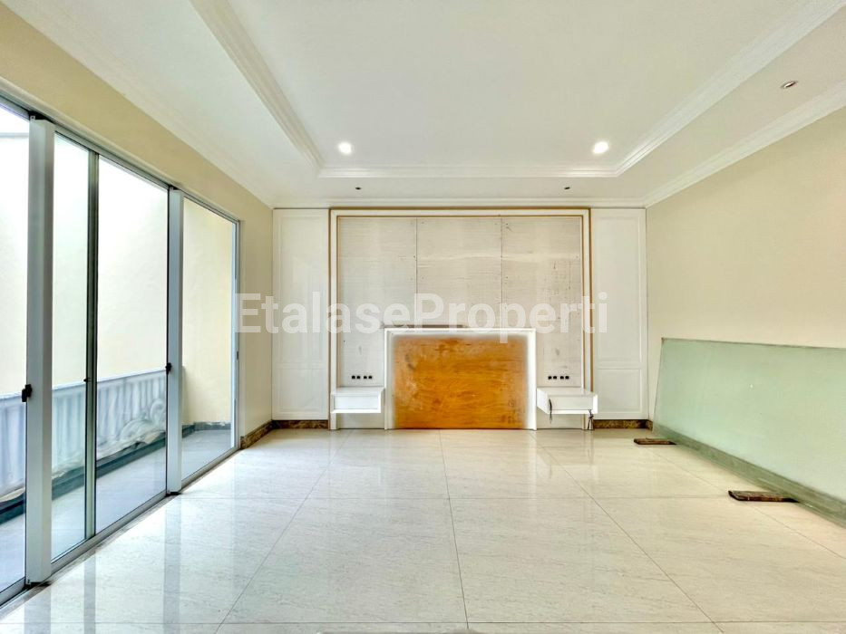 Foto properti *Dijual Rumah Baru Graha Famili Spek Premium, Private Cluster* 10