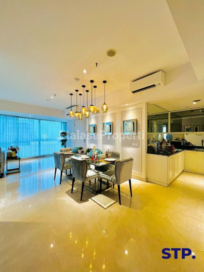 Foto properti Sewa Apartemen One Icon Residence 3 + 1BR FURNISHED LUX Lantai 6 2