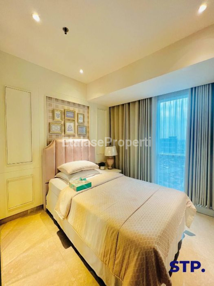 Foto properti Sewa Apartemen One Icon Residence 3 + 1BR FURNISHED LUX Lantai 6 7