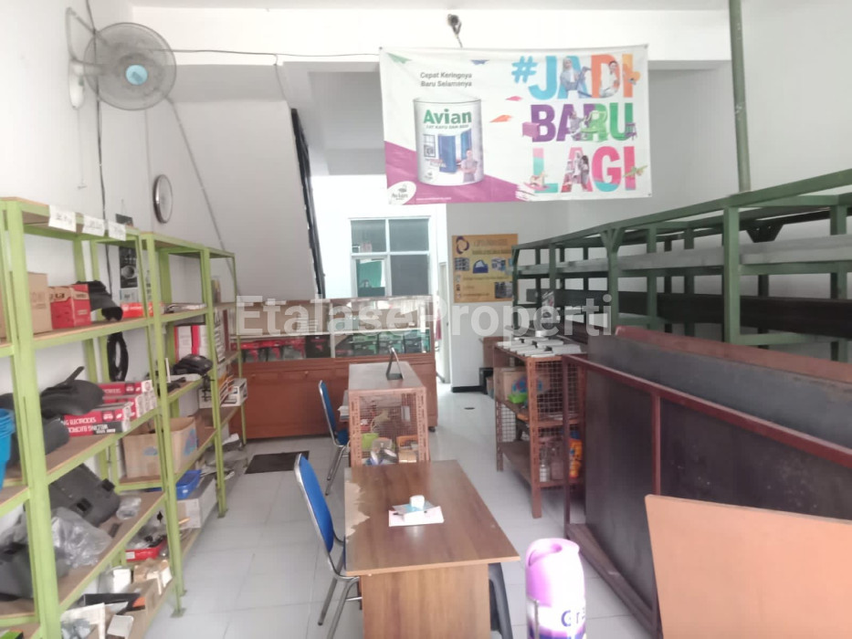 Foto properti Ruko Murah Menganti, Lokasi Sangat Strategis Cocok Untuk Usaha Apapun. 6