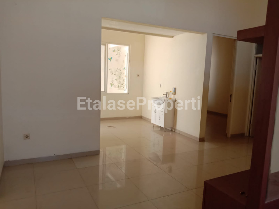 Foto properti Rumah Minimalis Siap Huni Lokasi Di Deltasari Gardenia Waru, Sidoarjo. 7