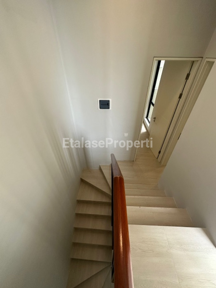 Foto properti Rumah Minimalis Siap Huni Di Citraland Surabaya Barat Northwest Park 4