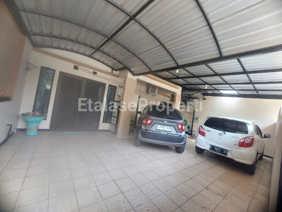 Foto properti Dijual Rumah 2 Lantai Siap Huni Di Babatan Pilang Wiyung Surabaya 3