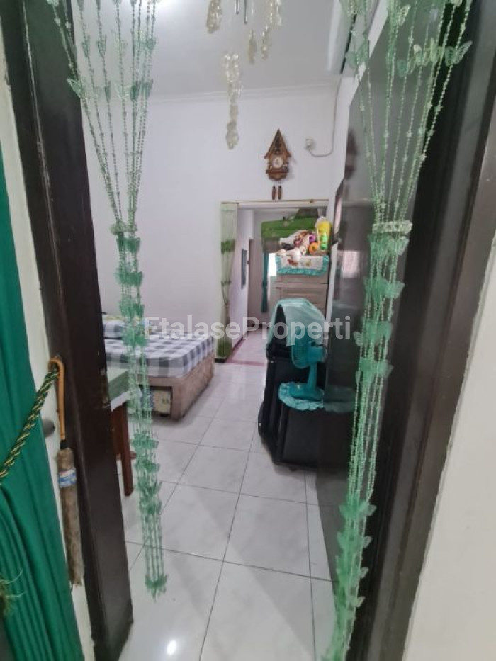 Foto properti Dijual Rumah 2 Lantai Siap Huni Di Babatan Pilang Wiyung Surabaya 10