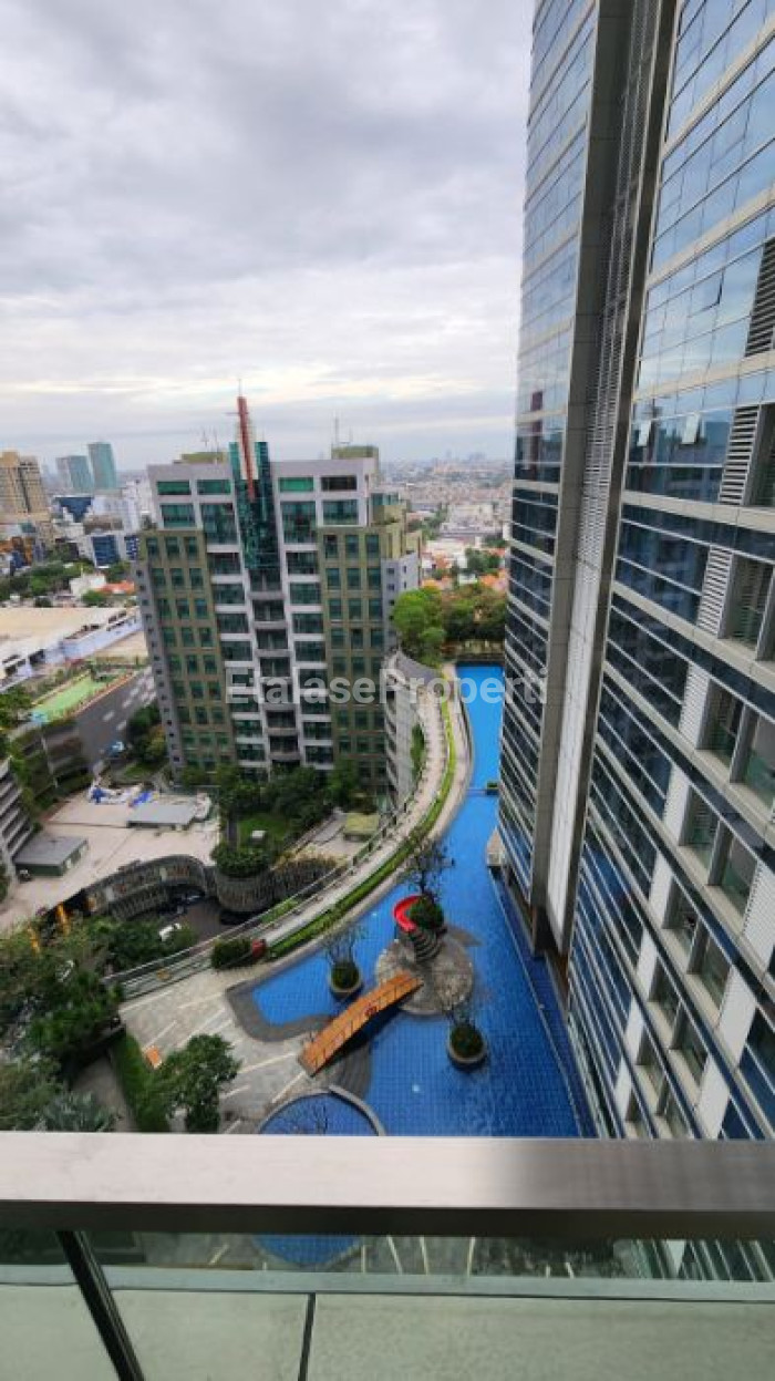 Foto properti *Dijual Apartment One Icon, Full Furnish* 10