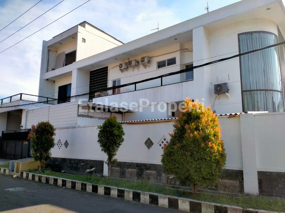 Foto properti Rumah Hook Dharmahusada Indah Utara Deket Galaxy Mall 3