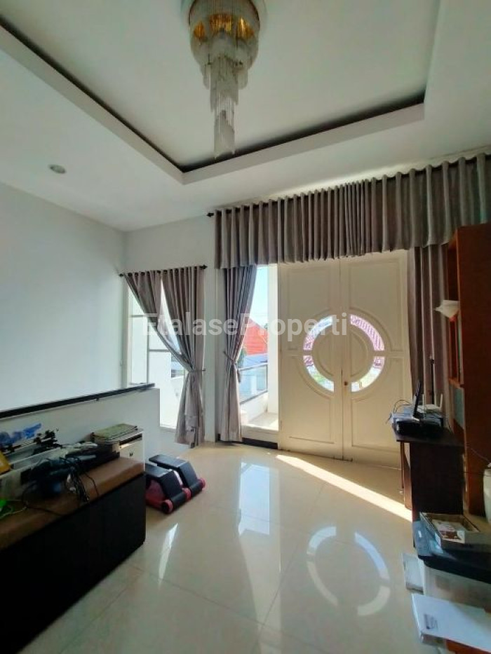 Foto properti Rumah Hook Dharmahusada Indah Utara Deket Galaxy Mall 4