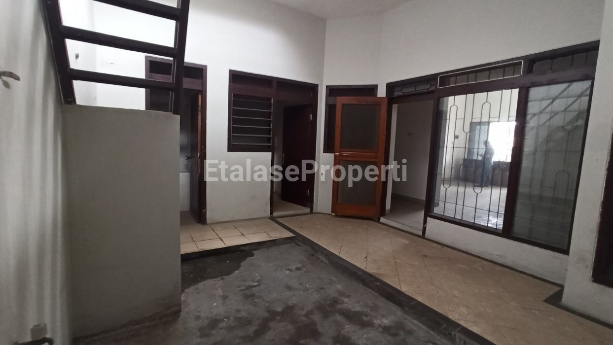 Foto properti Rumah Babatan Pantai Timur Siap Huni 3