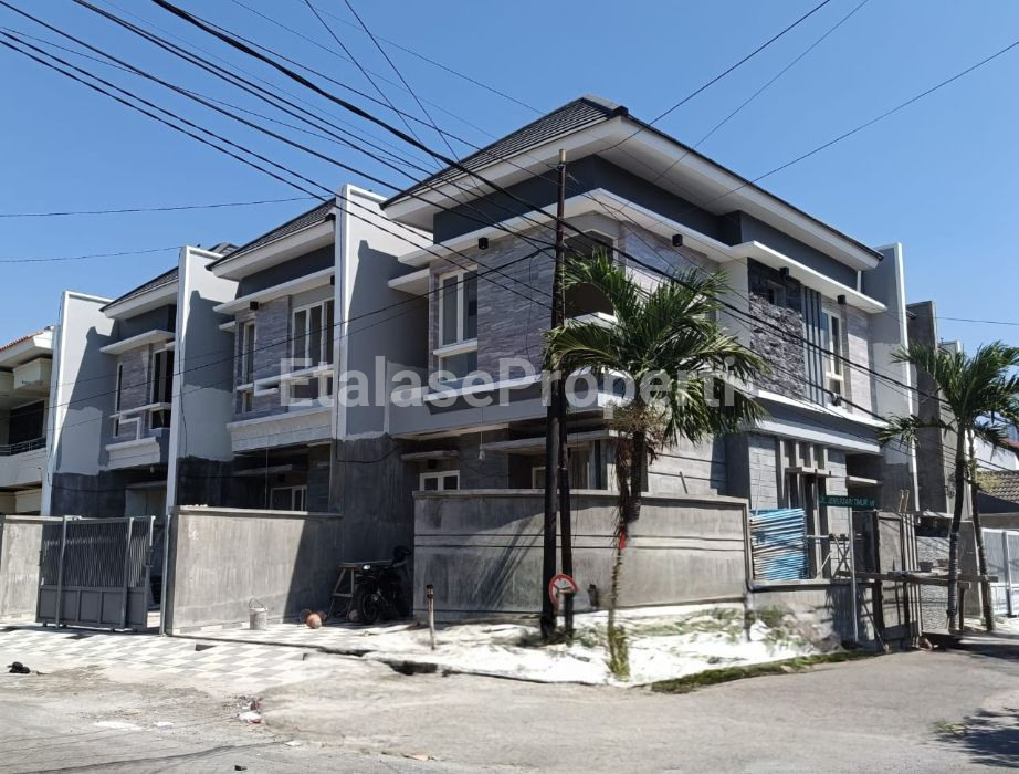 Foto properti Dijual Rumah Baru Minimalis Hook 2 Lt Jemursari 1