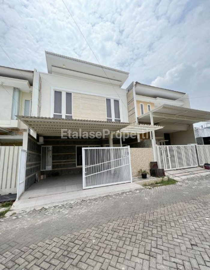Foto properti Dijual Rumah Modern Minimalis 2 Lt Sutorejo Utara 6