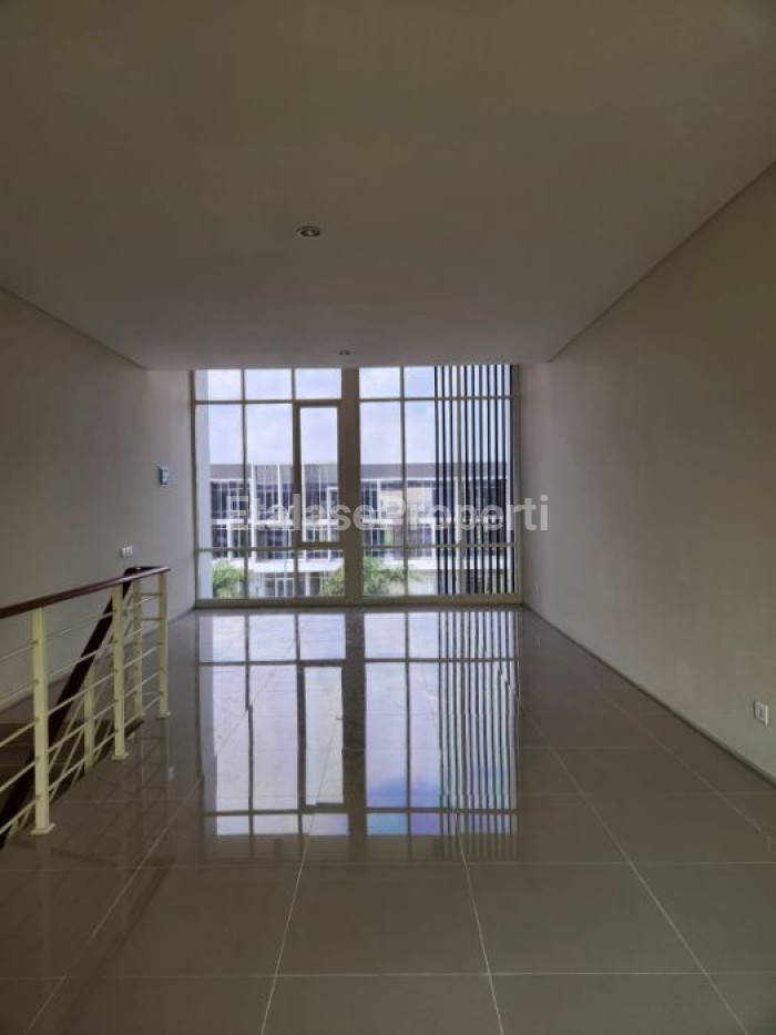 Foto properti Sewa Ruko Northwest Boulevard Hadap Utara 7