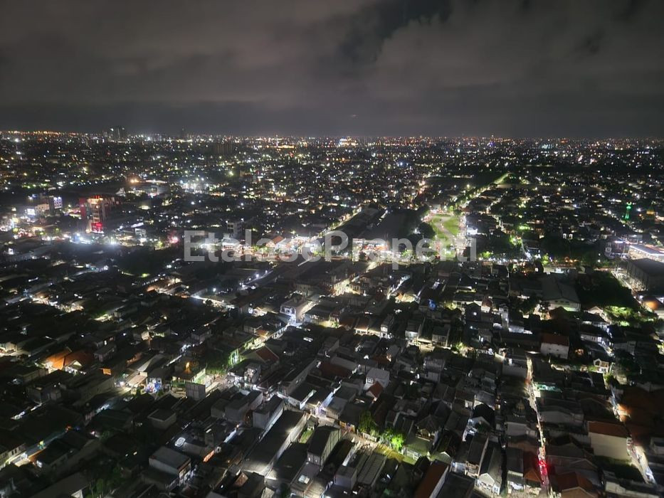 Foto properti Sewa Apartemen Puncak CBD, City + Toll View! 3