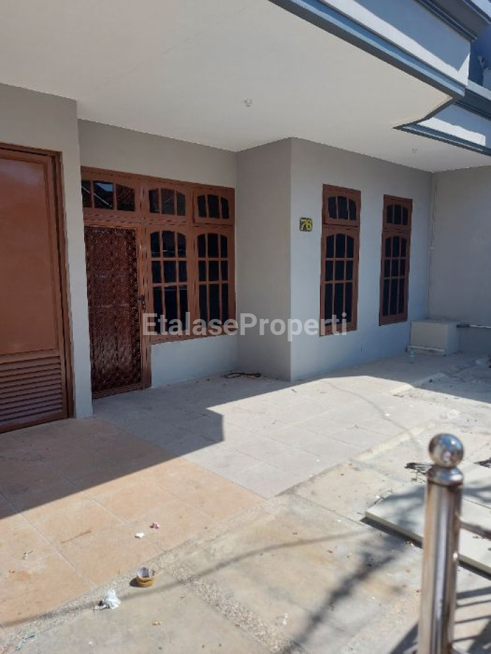 Foto properti Disewakan Rumah Baru Renovasi Lebak Arum 3