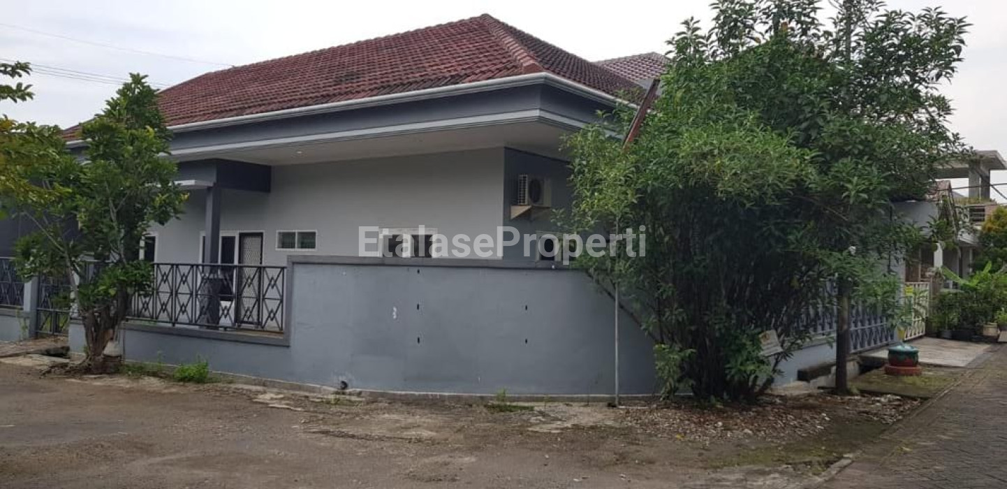 Foto properti Rumah Taman Pondok Indah Wiyung Surabaya 5