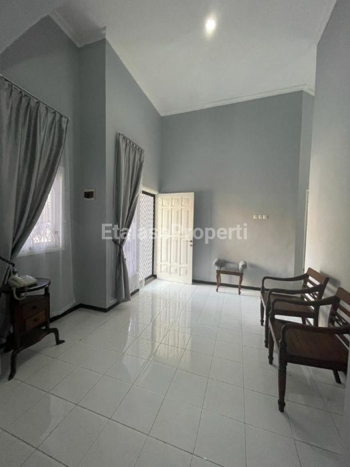 Foto properti Rumah Taman Pondok Indah Wiyung Surabaya 9