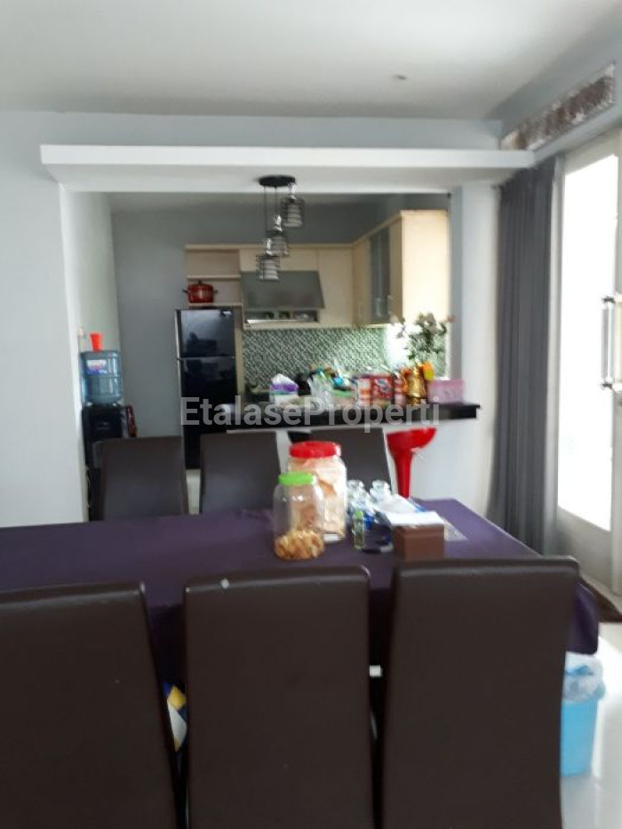 Foto properti Rumah Taman Pondok Indah Wiyung Surabaya 9