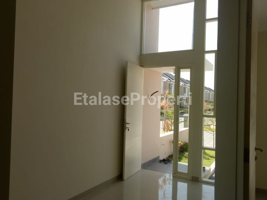 Foto properti (PRIMARY) DIJUAL RUMAH 1 LANTAI PURI SAFIRA REGENCY DP. 0 5