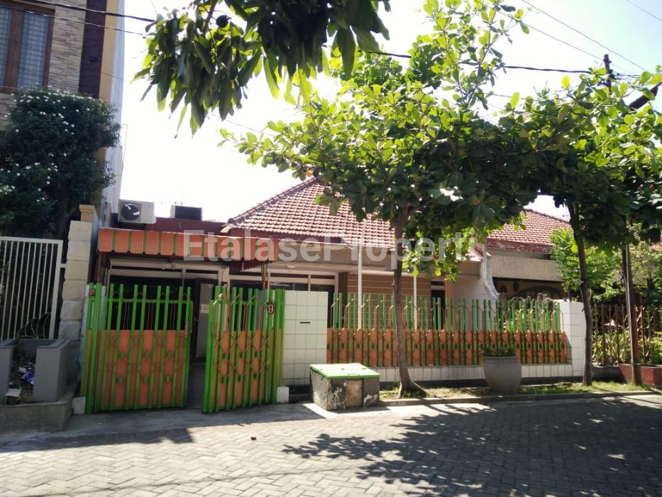 Foto properti Rumah Dijual Manyar Tirtoyoso Selatan 1