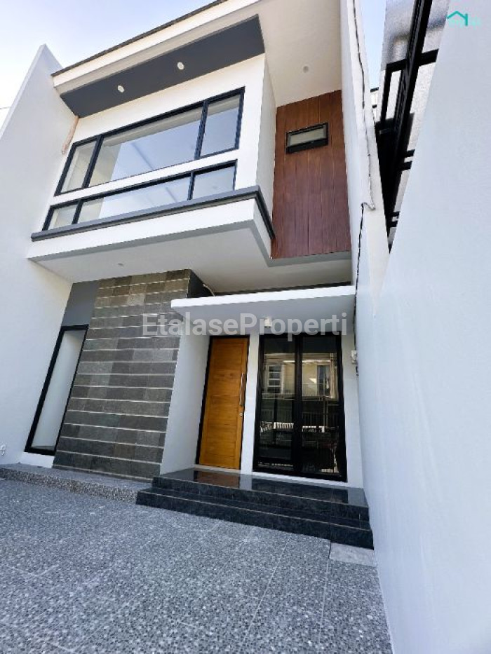 Foto properti Dijual Rumah Baru 2 Lantai Klampis Semolo Tengah Dekat Hokky Supermaket 2