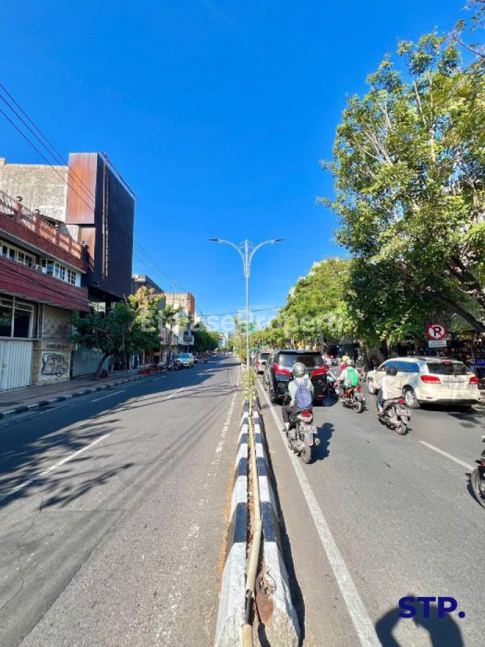 Foto properti Ruko / Rumah Usaha Di Jalan Praban Dekat Tunjungan 3