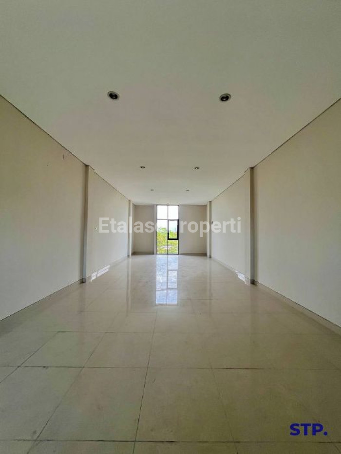 Foto properti Jual, Ruko Mewah 4 Lantai Di Raya MERR 7