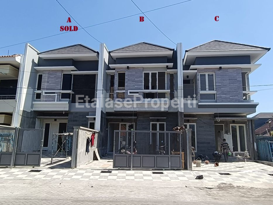 Foto properti Rumah Baru 2 Lantai Jemursari Timur Row Jalan Sangat Lebar 1