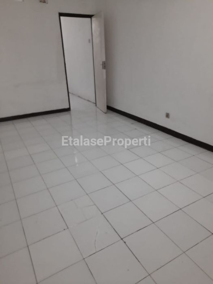 Foto properti JUAL RUMAH DI JL. SEMOLO WARU TIMUR ( MERR ), SURABAYA TIMUR. 1