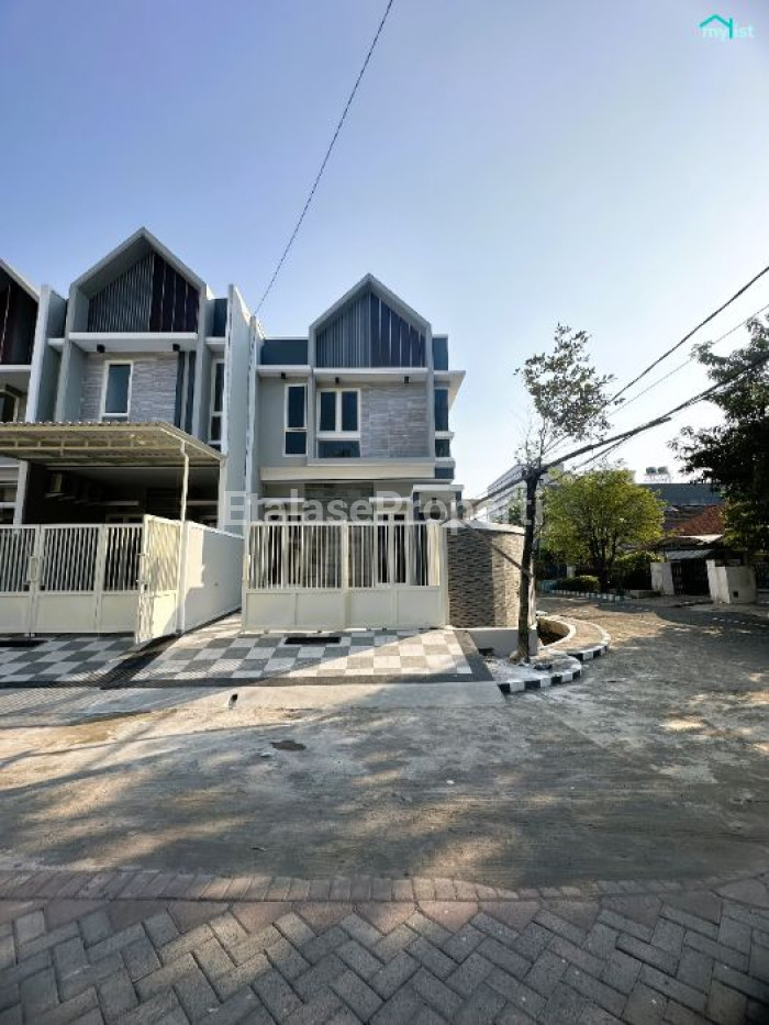 Foto properti Rumah Baru Gress 2 Lt Model Scandinavian Tenggilis Tengah Dekat Raya Prapen Dan Jemursari 1