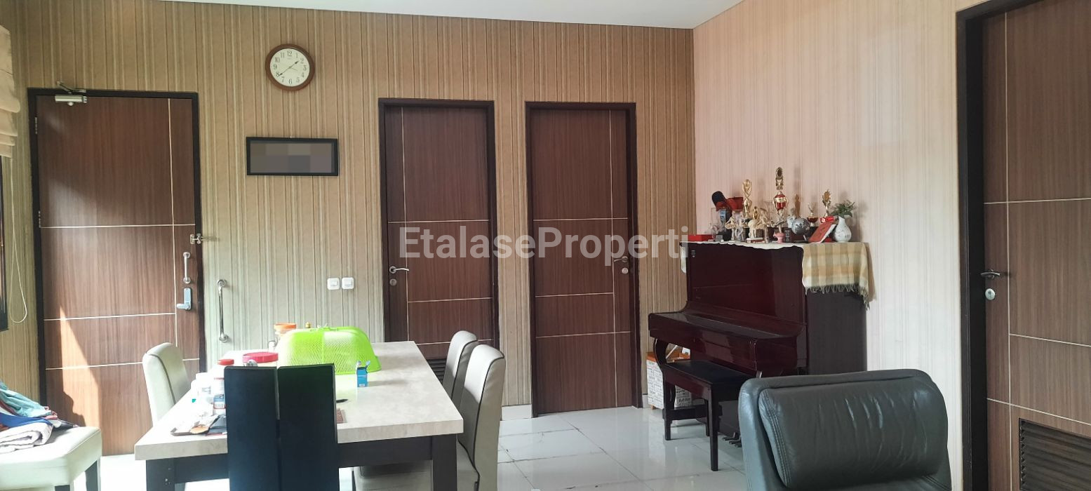 Foto properti Dijual Rumah Di Raya Sukomanunggal (jalan Kembar) Surabaya 6