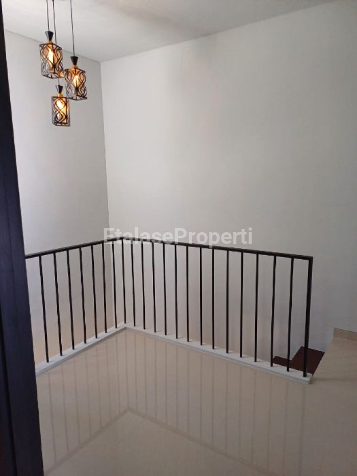 Foto properti Dijual Rumah Baru Gress Di Pantai Mentari 5