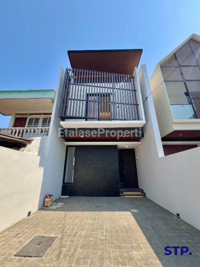 Foto properti Turun Harga, Rumah Baru Minimalis Di Baruk Utara Dekat MERR 1