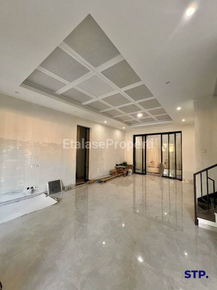 Foto properti Rumah Baru Di Boulevard Galaxi Bumi Permai Araya Tahap 2 3