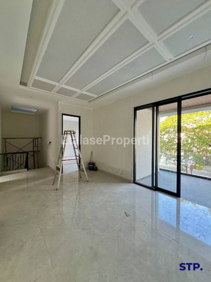 Foto properti Rumah Baru Di Boulevard Galaxi Bumi Permai Araya Tahap 2 5