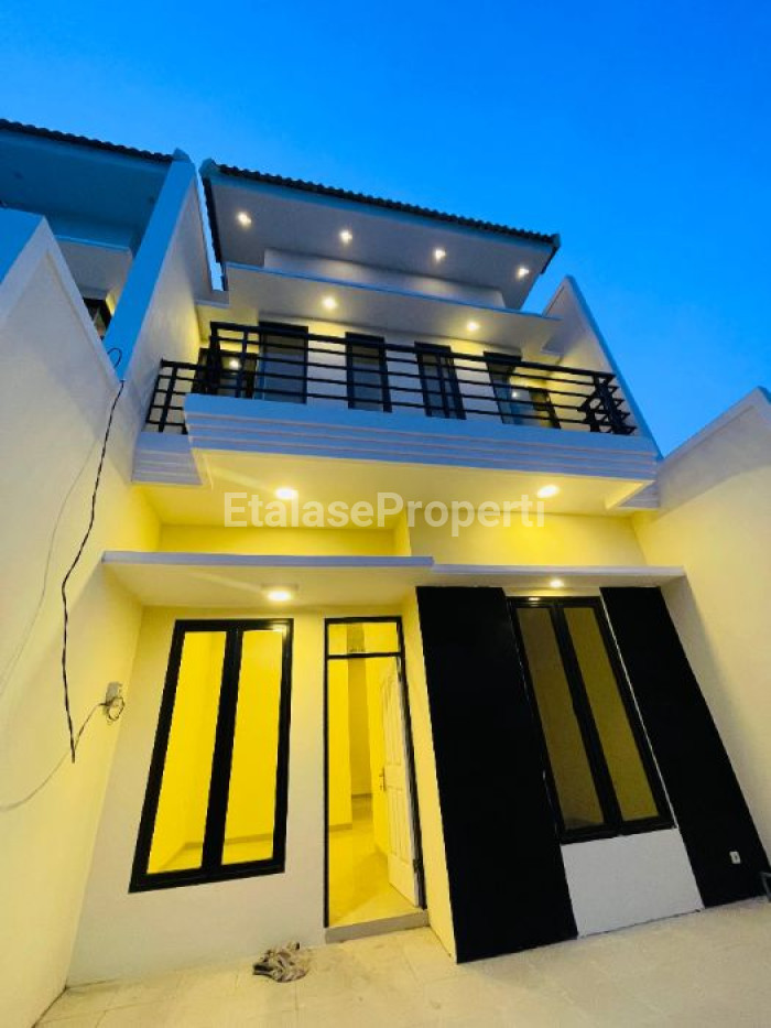 Foto properti *Dijual Rumah Baru Pondok Benowo Indah, Surabaya Barat* 2
