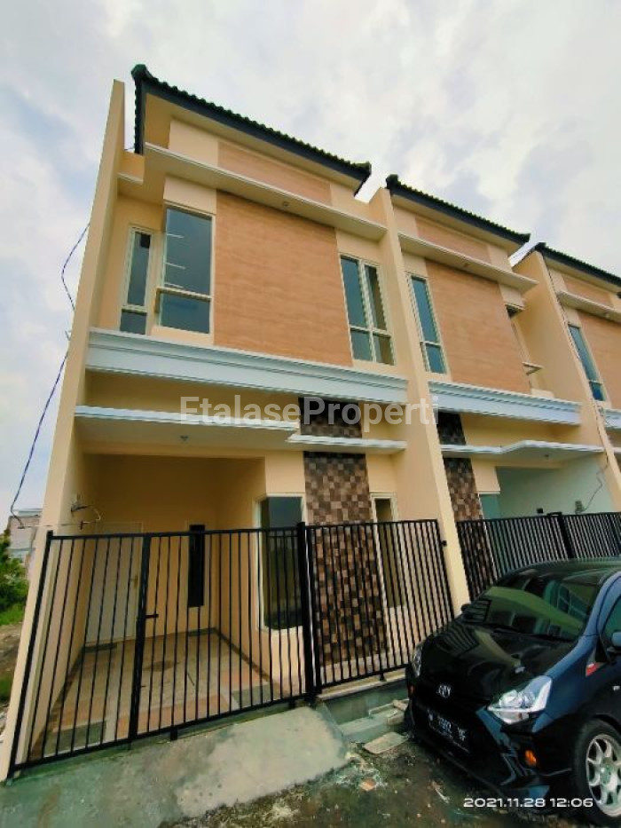 Foto properti *Dijual Rumah Baru Minimalis Gunung Anyar Tambak, Surabaya Timur* 1
