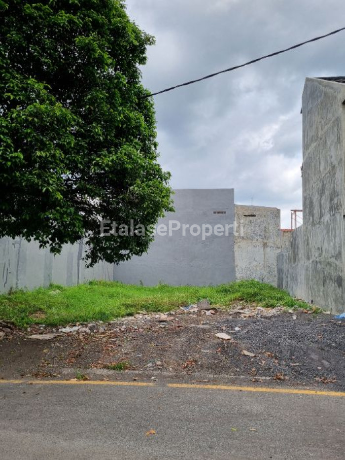 Foto properti Jual Kavling Murah 240m2 Nol Jalan Raya Kembar Citraland Utara, Surabaya 1